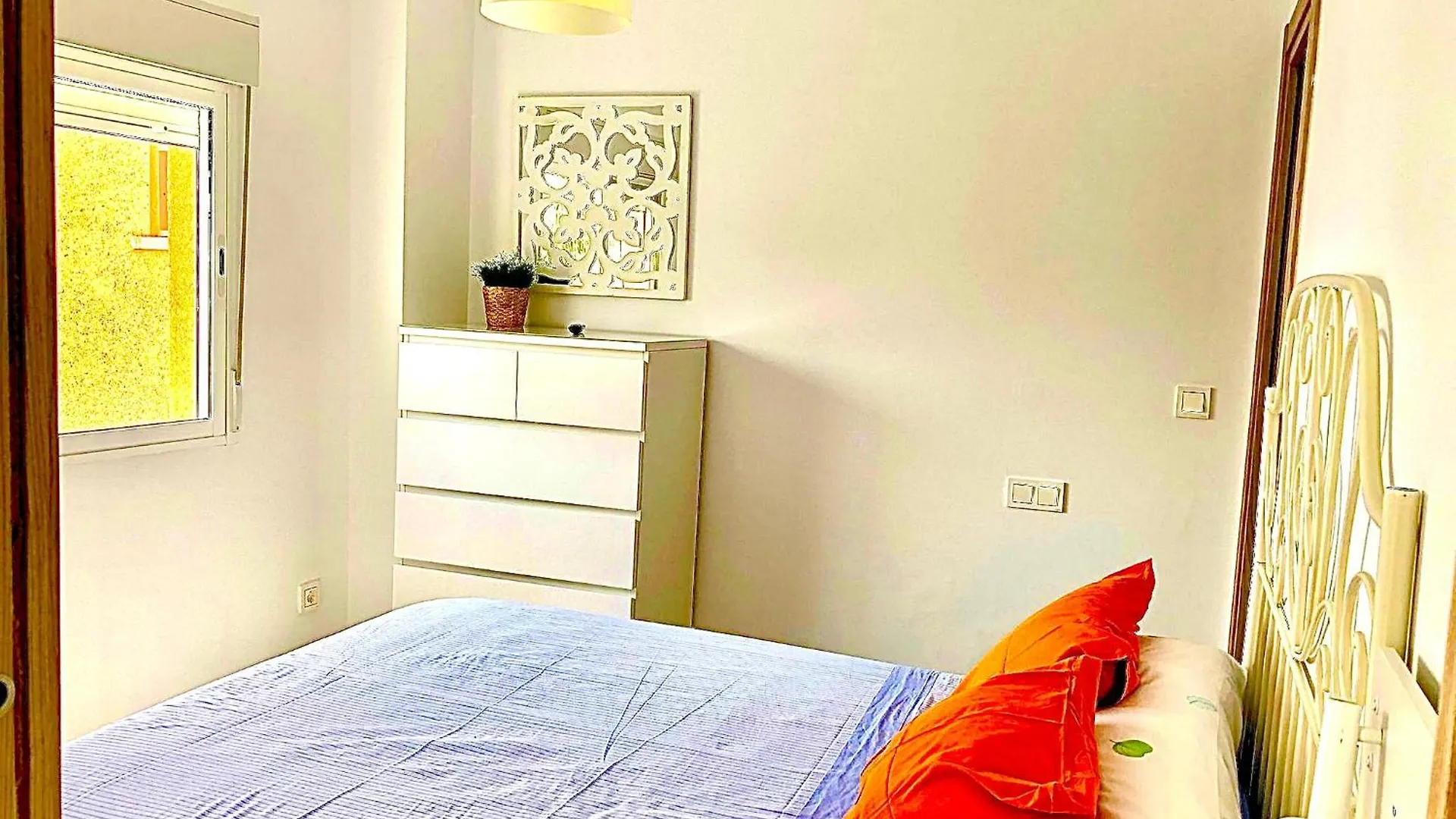 Apartamento Vistas Al Mar Альгарробо-Коста
